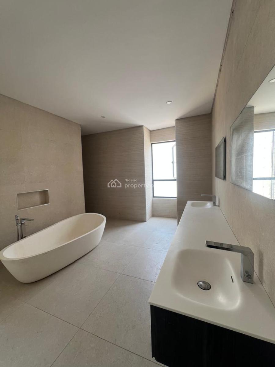 6 Bedroom Waterfront Mansion +2 Bqs in Ikoyi, Ikoyi, Lagos, Detached Duplex for Sale