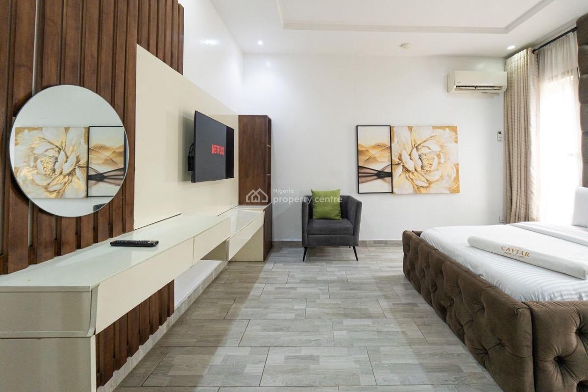 Fully Furnished 3 Bedroom with Modern Comfort Avail From Today, 3 Bedroom Shortlet in Lekki Phase 1, Hunpu-wusu Road, Off Marwa, Lekki Phase 1, Lekki, Lagos, Flat / Apartment Short Let