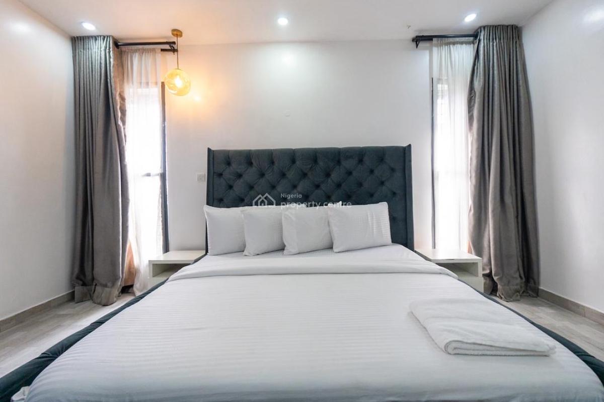 Fully Furnished 3 Bedroom with Modern Comfort Avail From Today, 3 Bedroom Shortlet in Lekki Phase 1, Hunpu-wusu Road, Off Marwa, Lekki Phase 1, Lekki, Lagos, Flat / Apartment Short Let