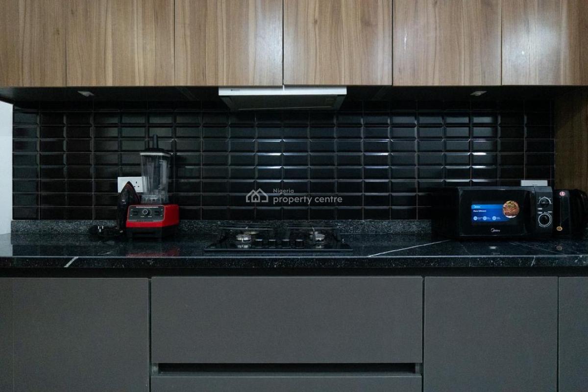 Fully Furnished 3 Bedroom with Modern Comfort Avail From Today, 3 Bedroom Shortlet in Lekki Phase 1, Hunpu-wusu Road, Off Marwa, Lekki Phase 1, Lekki, Lagos, Flat / Apartment Short Let
