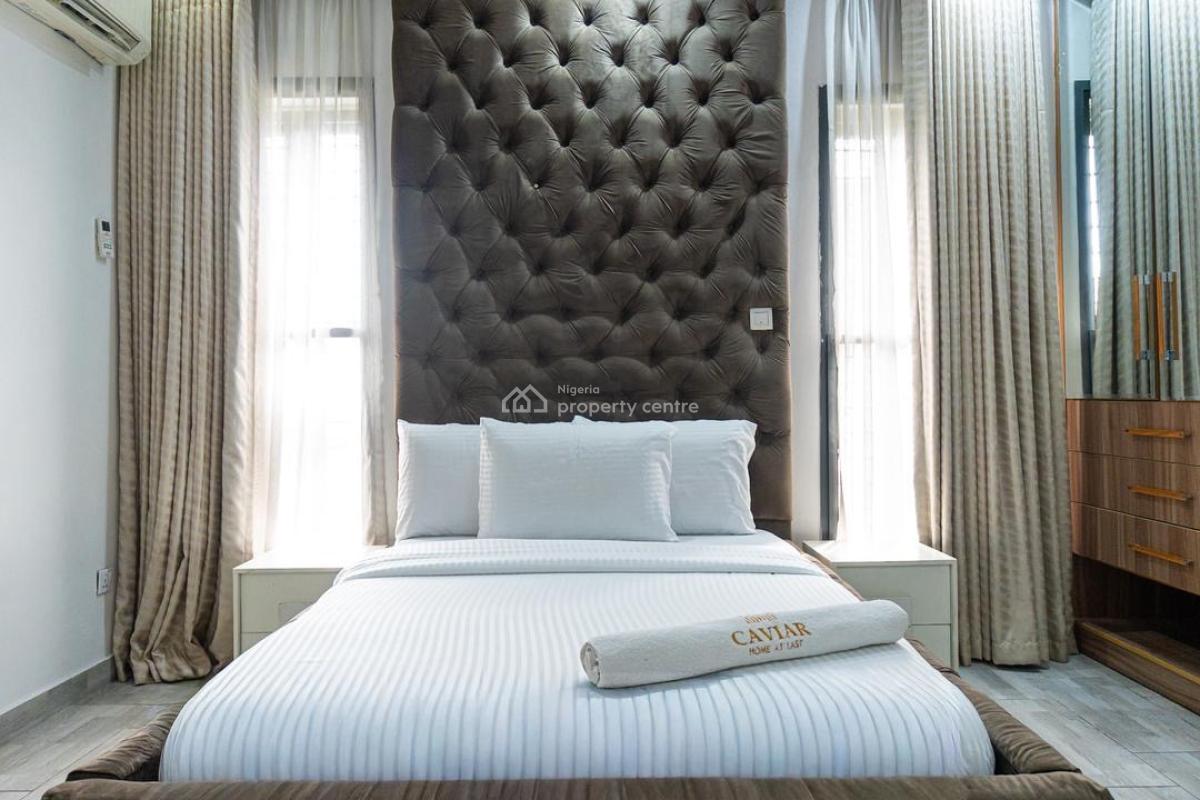 Fully Furnished 3 Bedroom with Modern Comfort Avail From Today, 3 Bedroom Shortlet in Lekki Phase 1, Hunpu-wusu Road, Off Marwa, Lekki Phase 1, Lekki, Lagos, Flat / Apartment Short Let