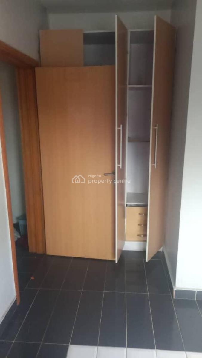 a Spacious  Single Room, Ikota Villa, Ikota, Lekki, Lagos, Self Contain (single Rooms) for Rent