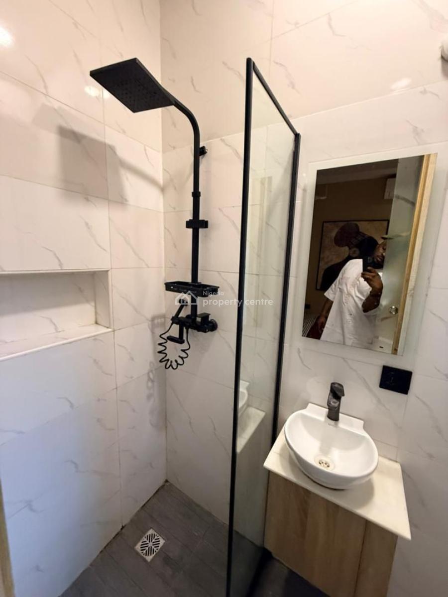 a Mini Flat, Ologolo, Lekki Phase 1, Lekki, Lagos, Mini Flat (room and Parlour) for Sale