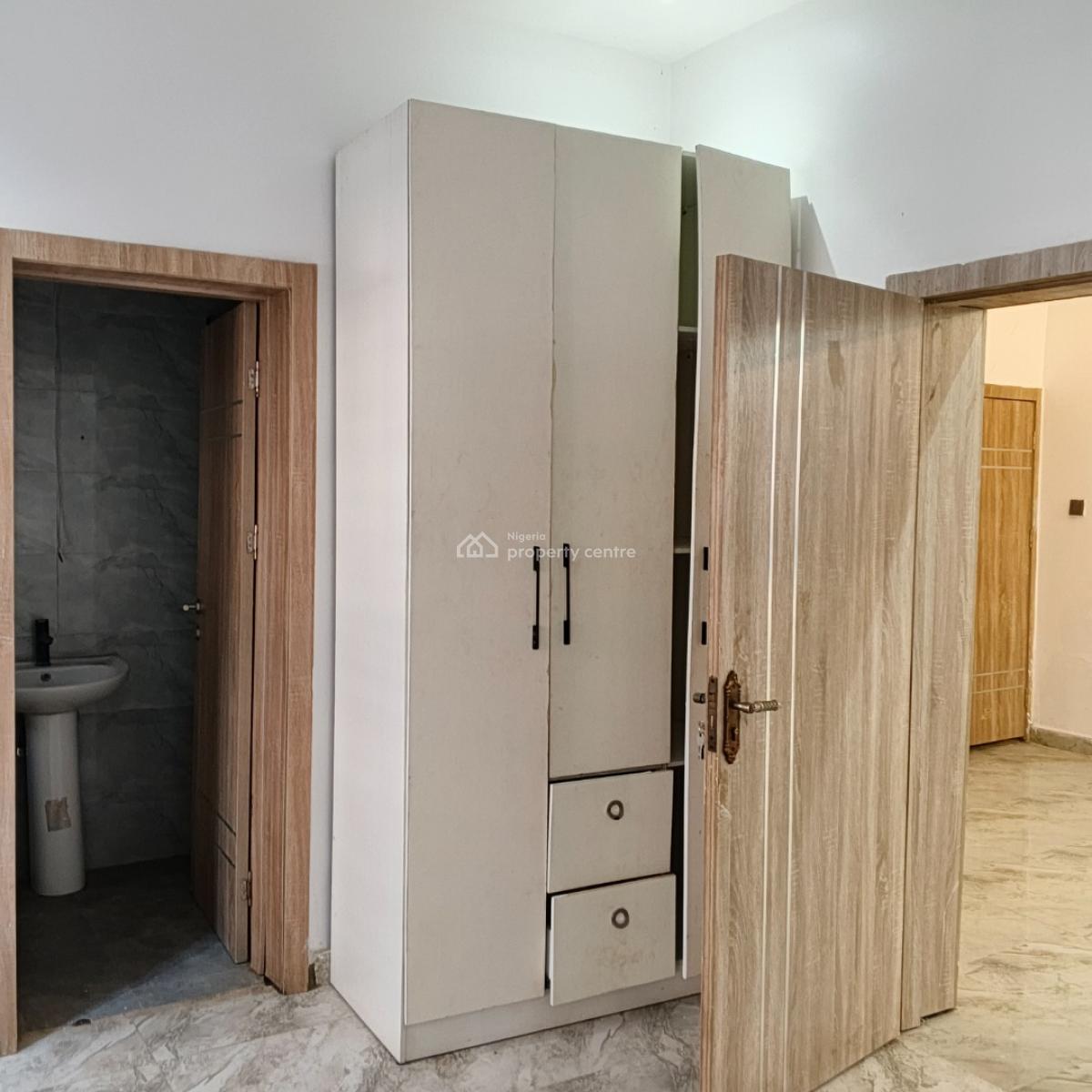 a Solid Deal in a Prime Abraham Adesanya Area, Ajah, Lagos, Flat / Apartment for Rent