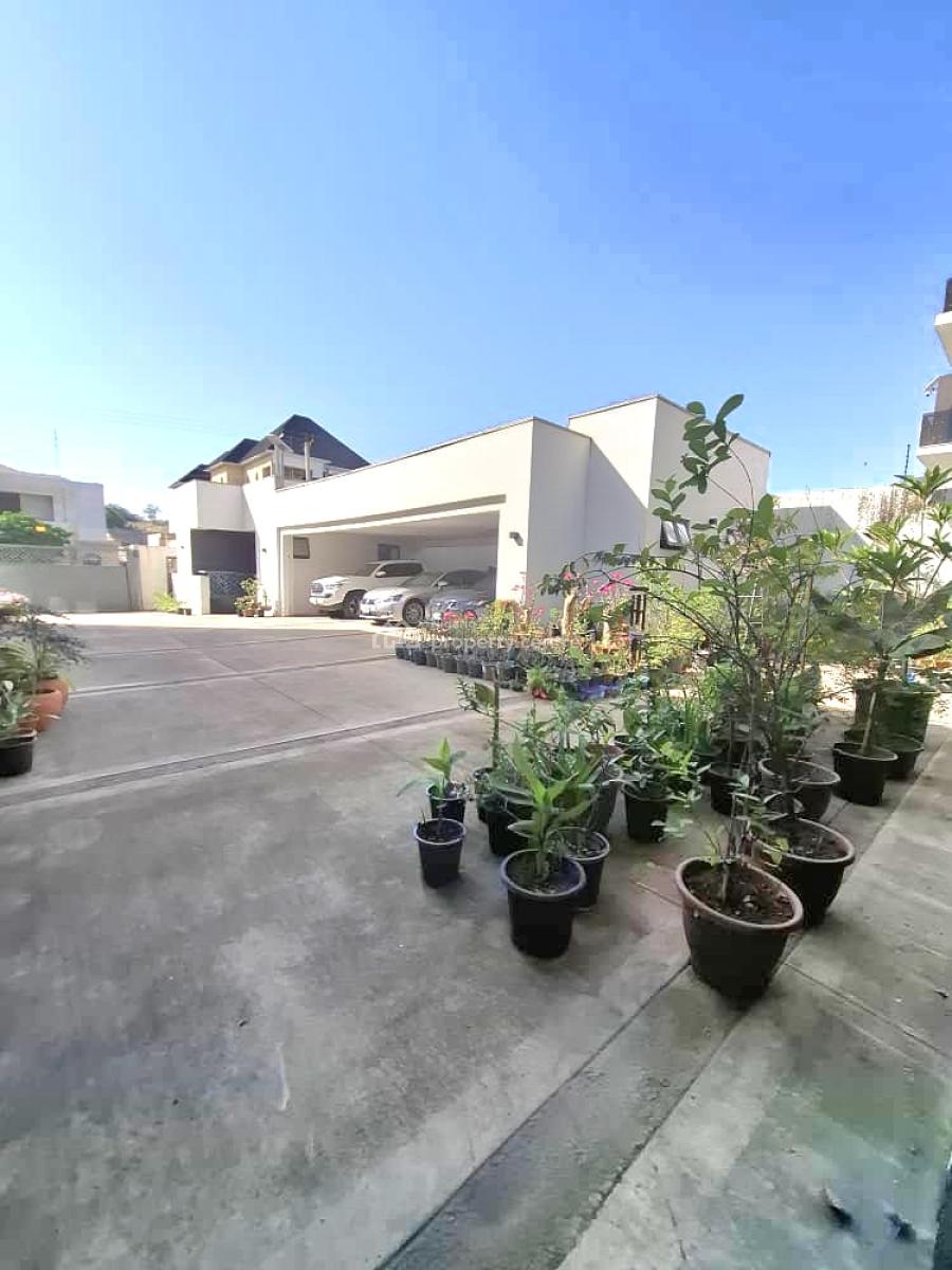 8-bedroom Architectural Masterpiece Duplex with Guest Bungalow, Guzape District, Abuja, Detached Duplex for Sale