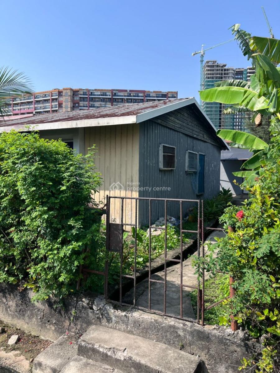 4 Bedrooms Old Structure on 450sqm at Transit Village Victoria Island, Transit Village, Victoria Island (vi), Lagos, Residential Land for Sale