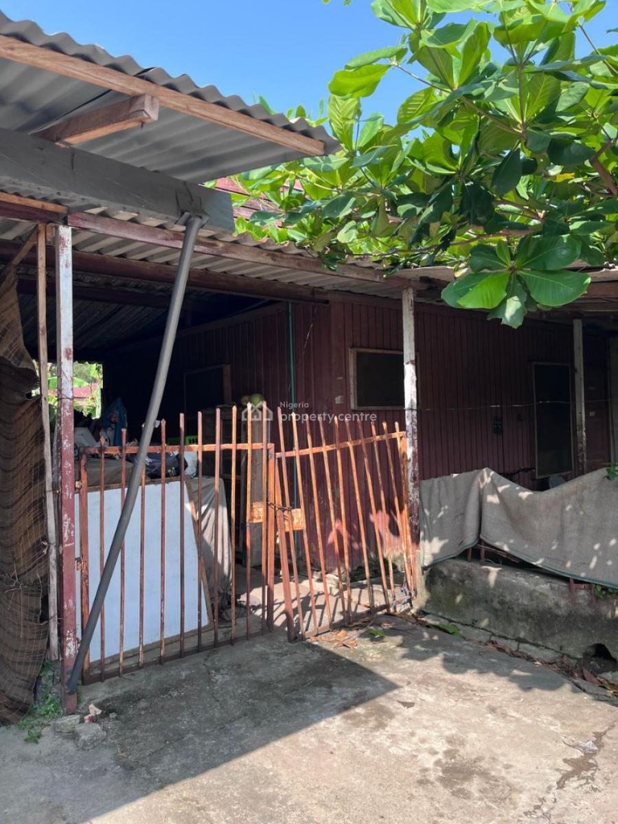 4 Bedrooms Old Structure on 450sqm at Transit Village Victoria Island, Transit Village, Victoria Island (vi), Lagos, Residential Land for Sale