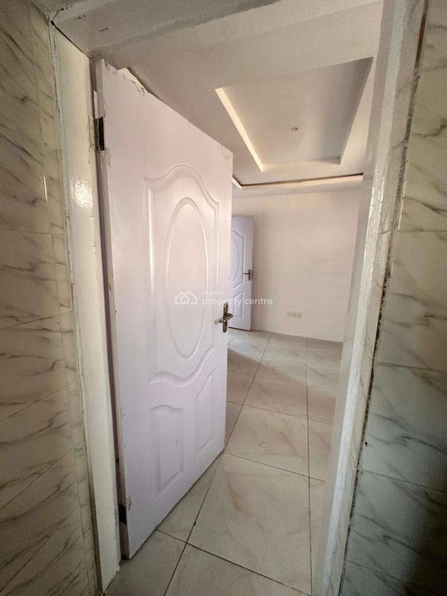 Self Serviced One Bedroom Apartment Upstairs, Old Ikoyi, Ikoyi, Lagos, Mini Flat (room and Parlour) for Rent