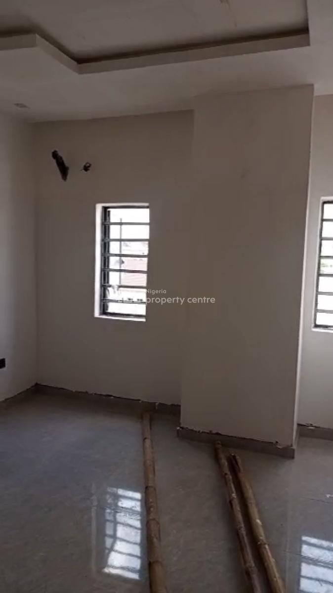 Newly Built 2 Bedroom Upflat, Sholuyi, Gbagada, Lagos, Flat / Apartment for Rent
