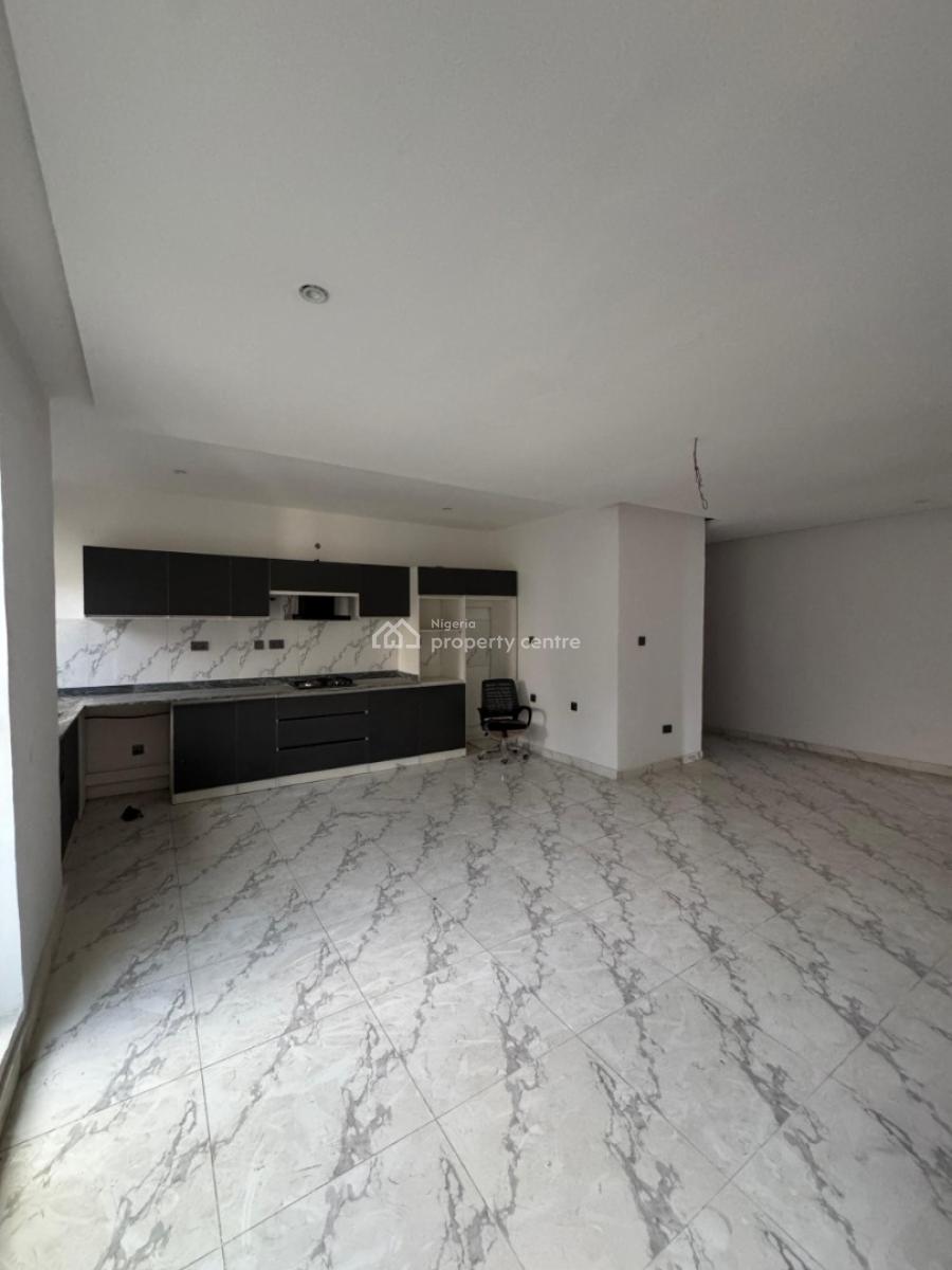 Decently Sized 2 Bedroom Apartment  with Swimming Pool, Decently Sized 2 Bedroom Apartment  with Swimming Pool, Ikate, Lekki, Lagos, Flat / Apartment for Sale