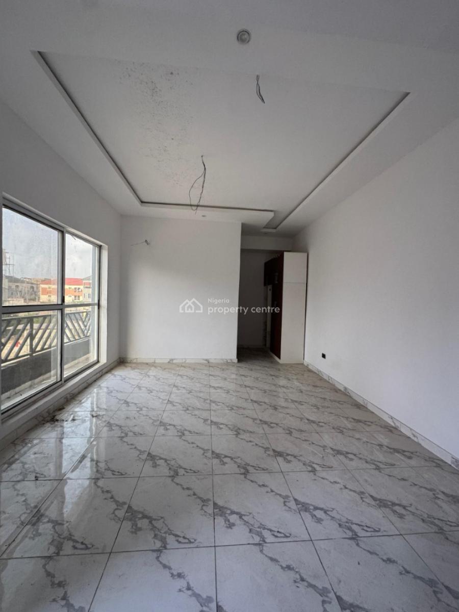 Decently Sized 2 Bedroom Apartment  with Swimming Pool, Decently Sized 2 Bedroom Apartment  with Swimming Pool, Ikate, Lekki, Lagos, Flat / Apartment for Sale