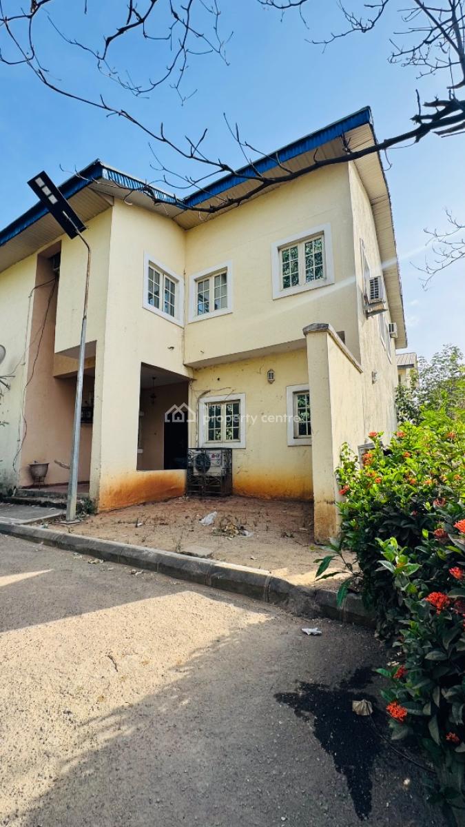 Prime Wuse Address. Standalone. Redevelopment Goldmine, Off Aminu Kano Crescent, Wuse 2, Abuja, Terraced Duplex for Sale