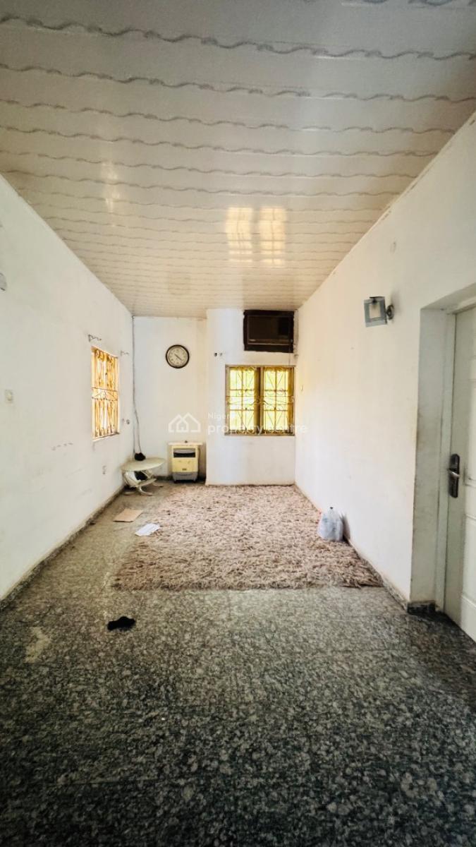 Prime Wuse Address. Standalone. Redevelopment Goldmine, Off Aminu Kano Crescent, Wuse 2, Abuja, Terraced Duplex for Sale