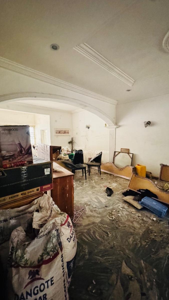 Prime Wuse Address. Standalone. Redevelopment Goldmine, Off Aminu Kano Crescent, Wuse 2, Abuja, Terraced Duplex for Sale