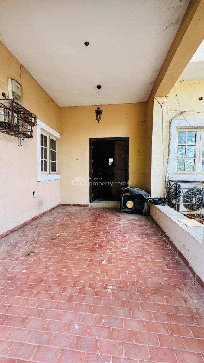 Prime Wuse Address. Standalone. Redevelopment Goldmine, Off Aminu Kano Crescent, Wuse 2, Abuja, Terraced Duplex for Sale