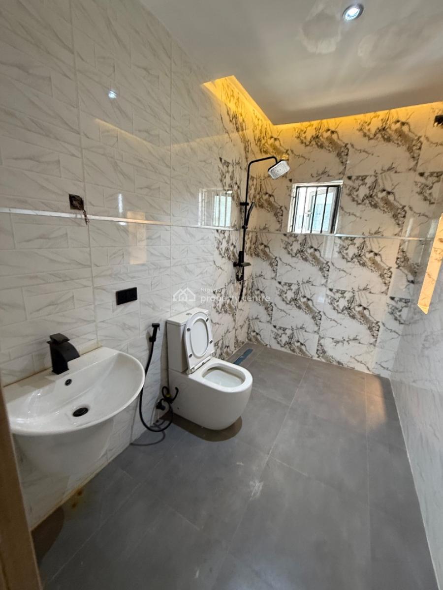 a Standard Estate Environment with Clean Family Dwelling, Close to Embassy of Ukraine, Jabi, Abuja, Terraced Duplex for Sale