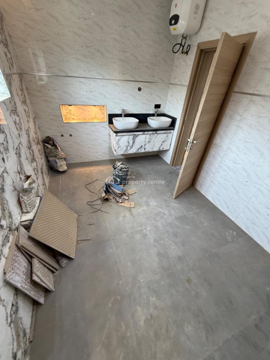 a Standard Estate Environment with Clean Family Dwelling, Close to Embassy of Ukraine, Jabi, Abuja, Terraced Duplex for Sale