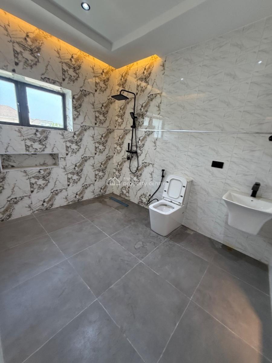 a Standard Estate Environment with Clean Family Dwelling, Close to Embassy of Ukraine, Jabi, Abuja, Terraced Duplex for Sale