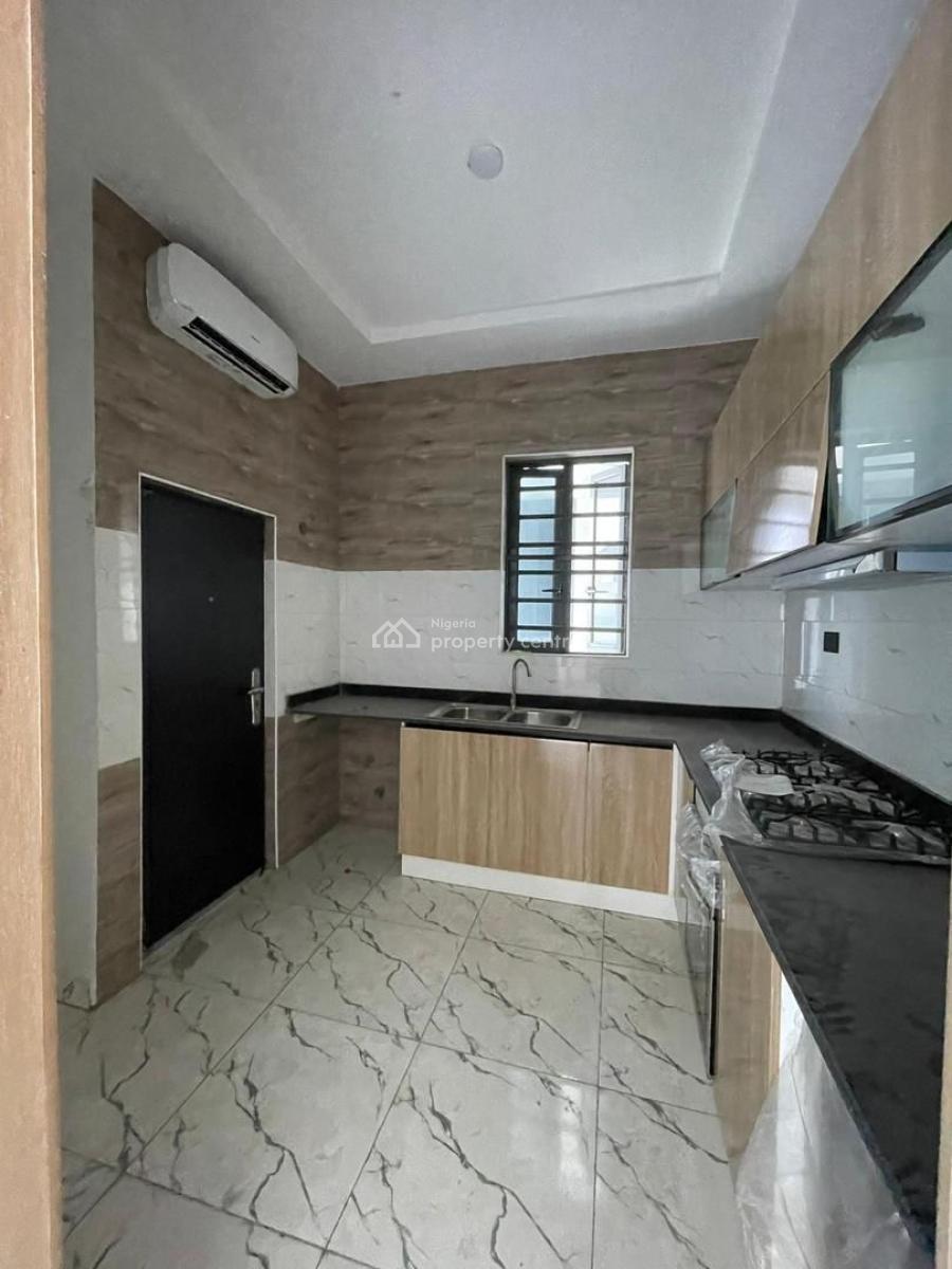 2 Bedroom Apartment, Ologolo, Lekki, Lagos, Flat / Apartment for Sale