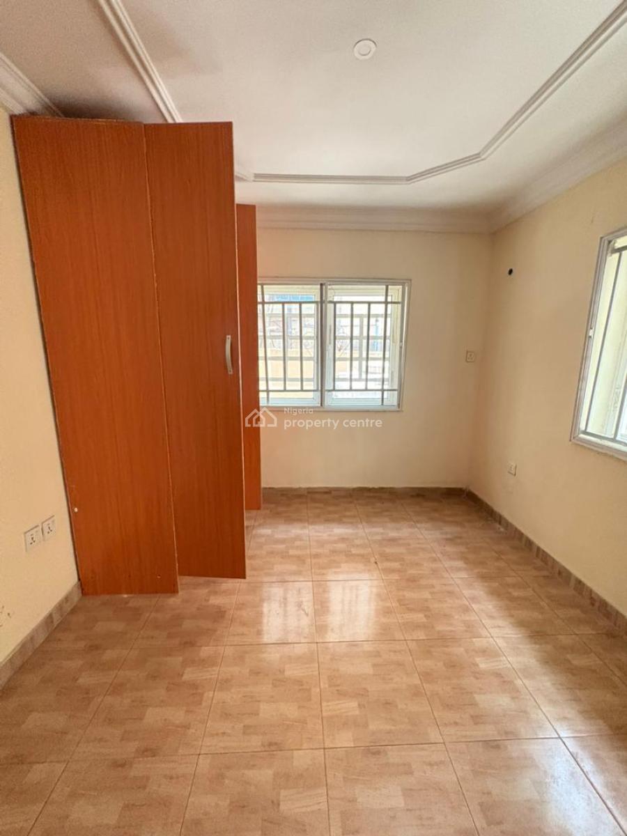 Spacious 2 Bedroom Apartment in Osapa, Osapa, Lekki, Lagos, Flat / Apartment for Rent