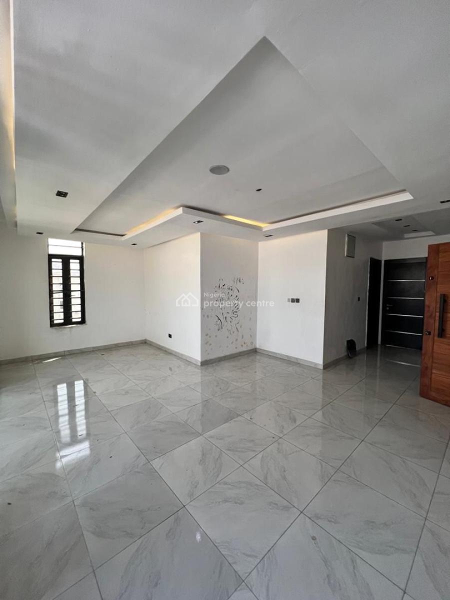 2 Bedroom Apartment, Ologolo, Lekki, Lagos, Flat / Apartment for Rent