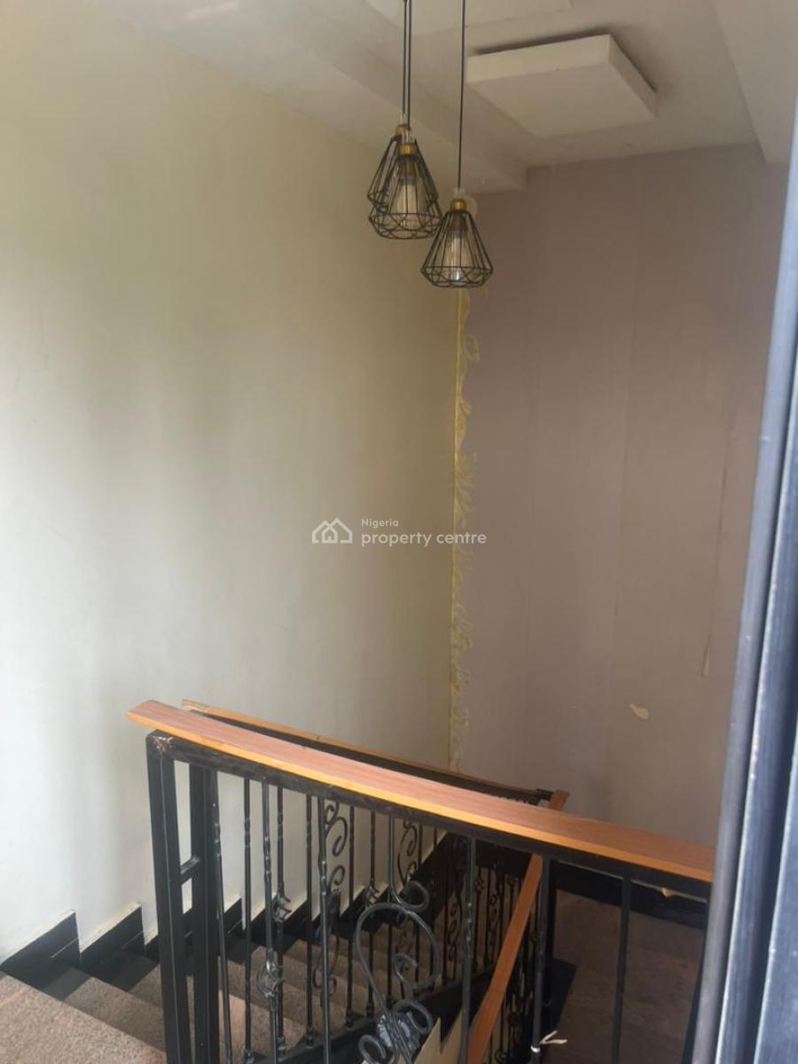 4 Unit 2 Bedroom Apartment and 2 Unit of 1 Bedroom Apartment, Lekki Phase 1, Lekki, Lagos, Flat / Apartment for Sale