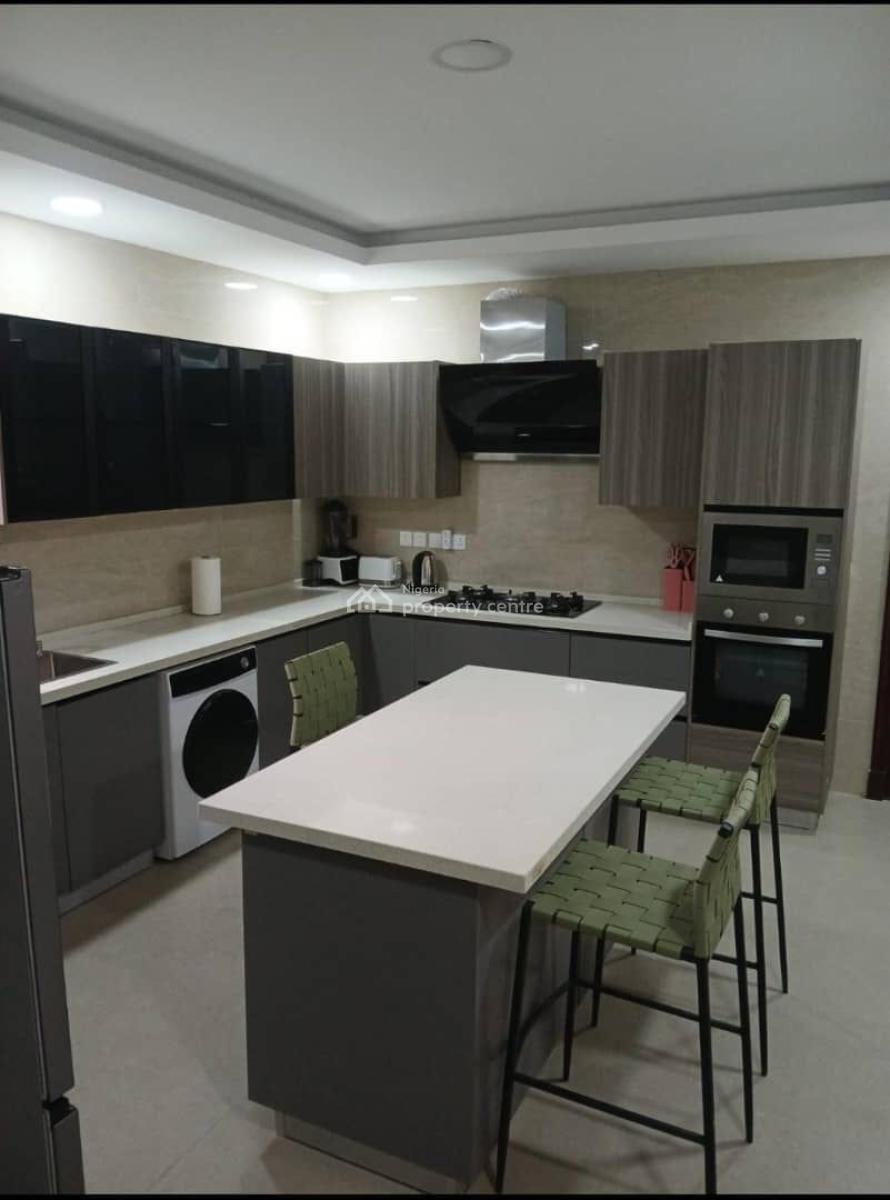 High-end 4 Bedroom Penthouse with High-end Amenities Avail From Today, 4 Bedroom Shortlet in Ikoyi, Off Olawale Daodu Street., Ikoyi, Lagos, Flat / Apartment Short Let