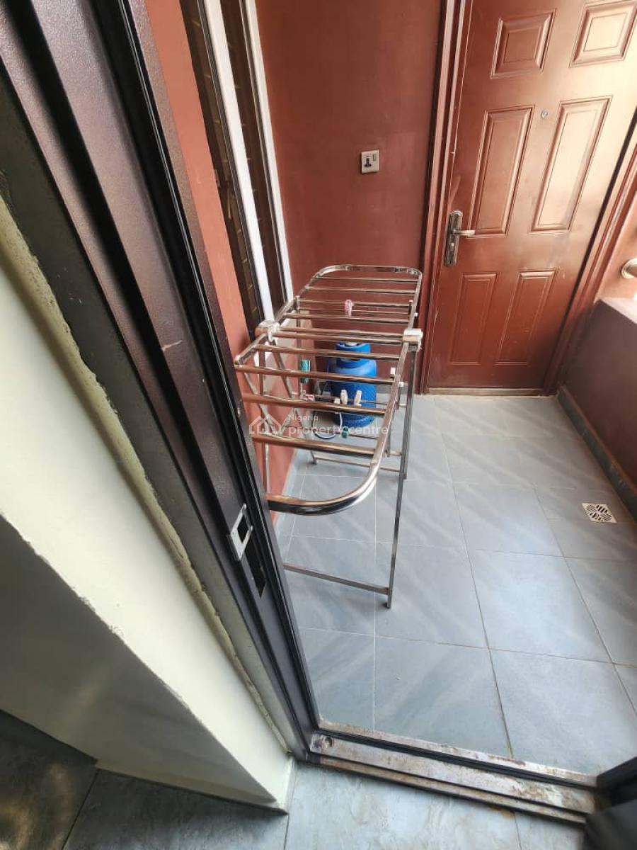 Lush 2bedroom Spacious Apartment with Swimming Pool, Ikeja Gra, Ikeja, Lagos, Flat / Apartment Short Let