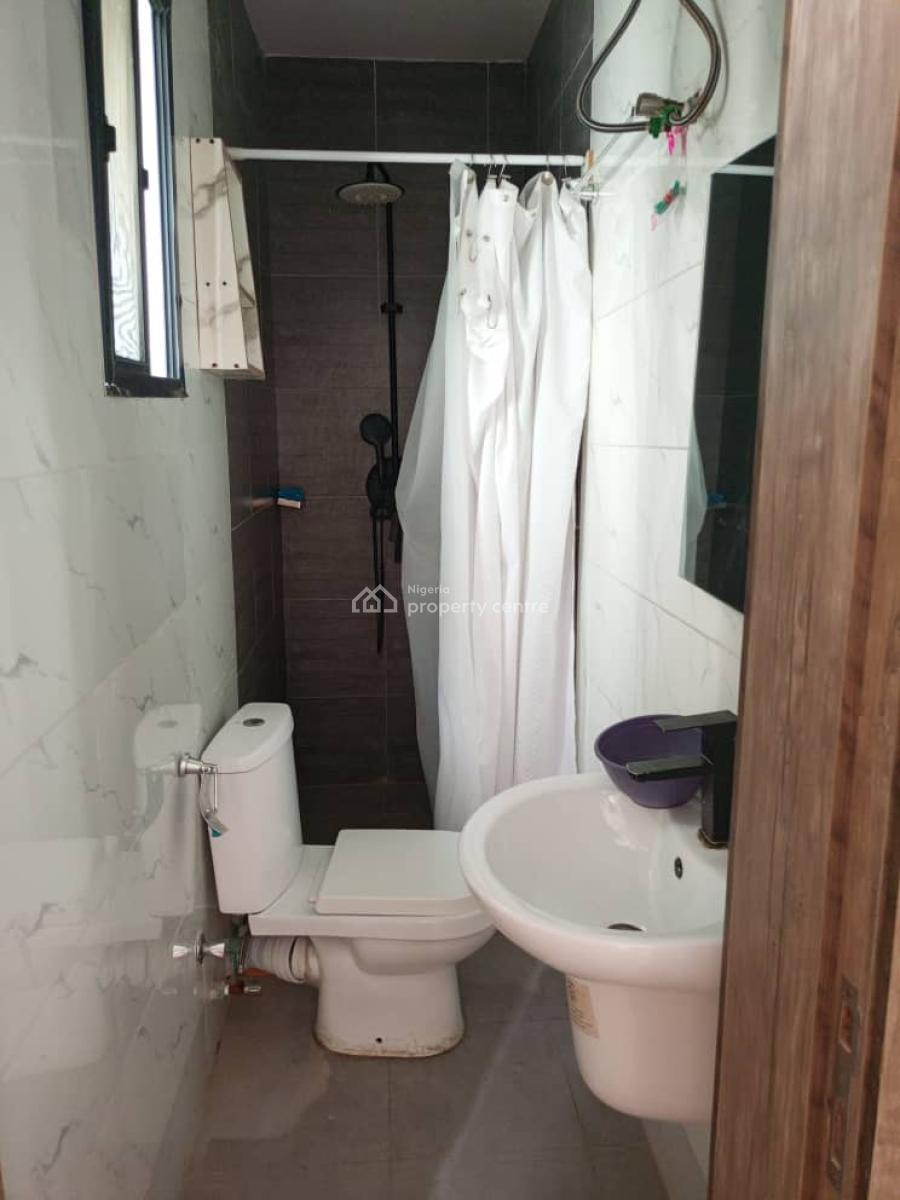 Beautiful 2bedroom Flat Upstairs, Ologolo, Lekki, Lagos, Flat / Apartment for Rent