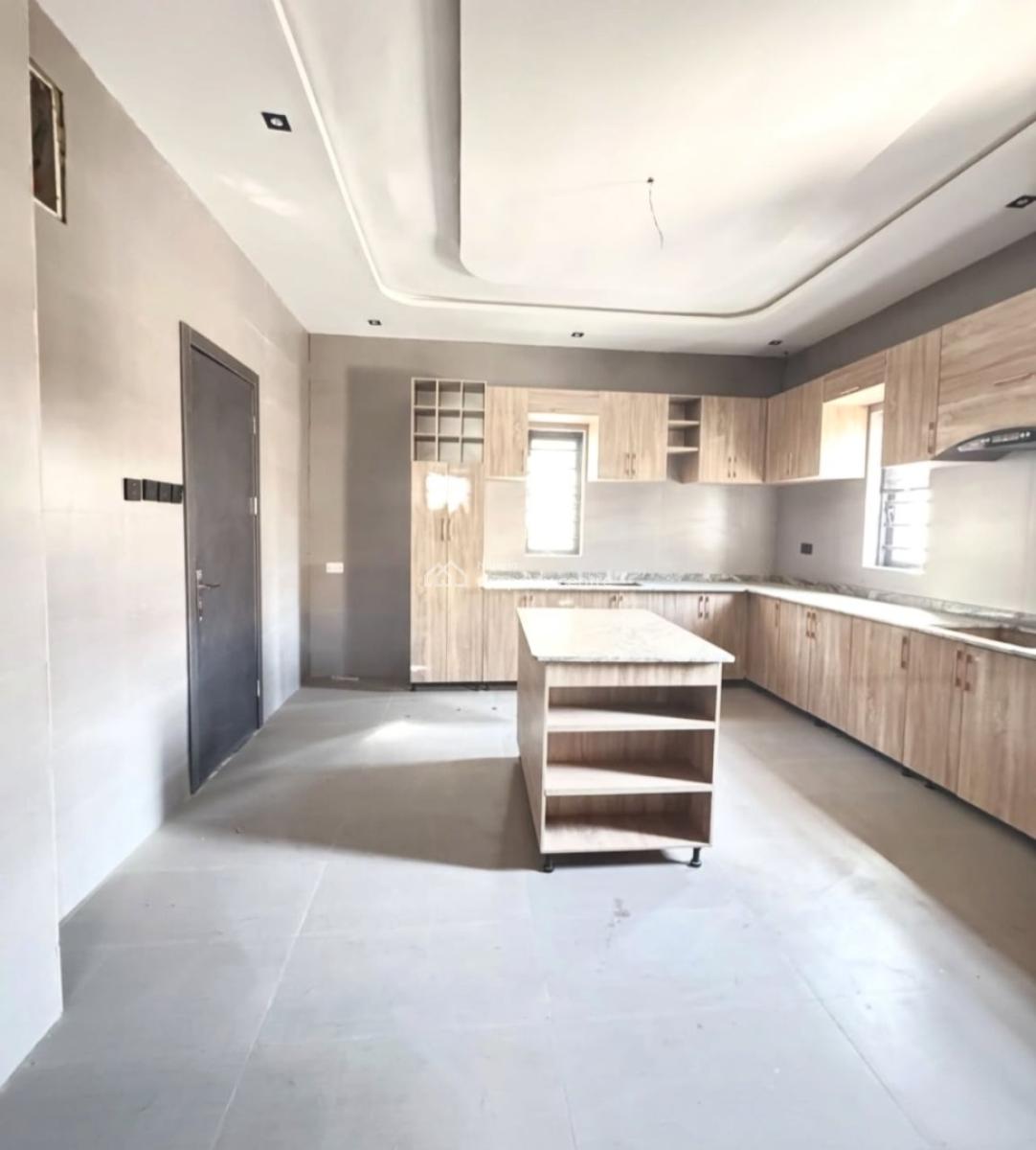 Spacious 4bedroom Detached Duplex with Bq & Swimming Pool, Spacious 4bedroom Detached Duplex with Bq & Swimming Pool in Chevron, Lekki, Lagos, Detached Duplex for Sale