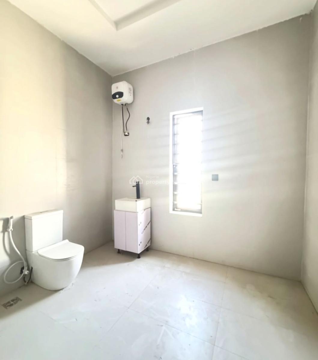 Spacious 4bedroom Detached Duplex with Bq & Swimming Pool, Spacious 4bedroom Detached Duplex with Bq & Swimming Pool in Chevron, Lekki, Lagos, Detached Duplex for Sale