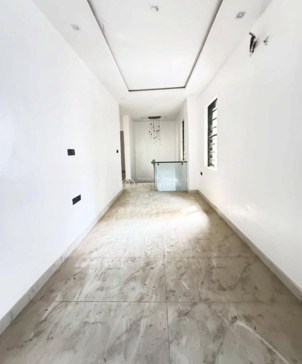 Contemporary 5 Bedroom Detached Home with Bq & Swimming Pool, Contemporary 5 Bedroom Detached Home with Bq & Swimming Pool, Ologolo, Lekki, Lagos, Detached Duplex for Sale