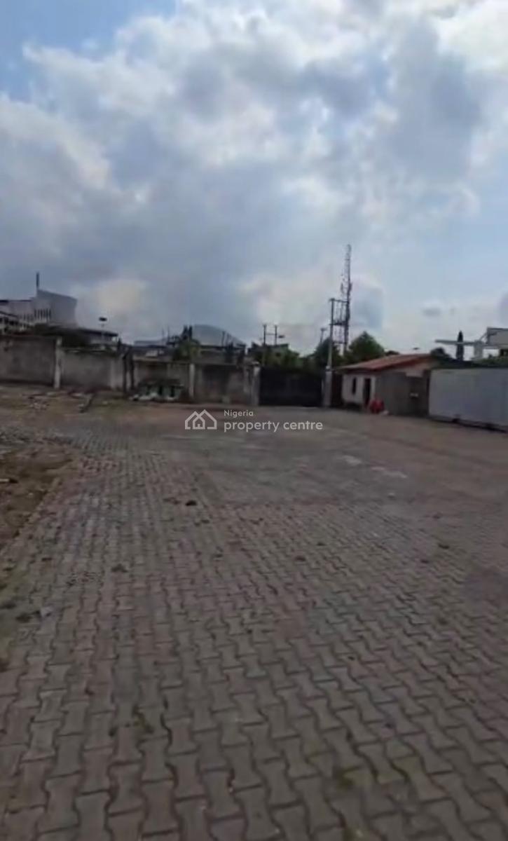 a Multi-purpose Event Centre in a Strategic and Lovely Location, Ogudu, Lagos, Plaza / Complex / Mall for Sale