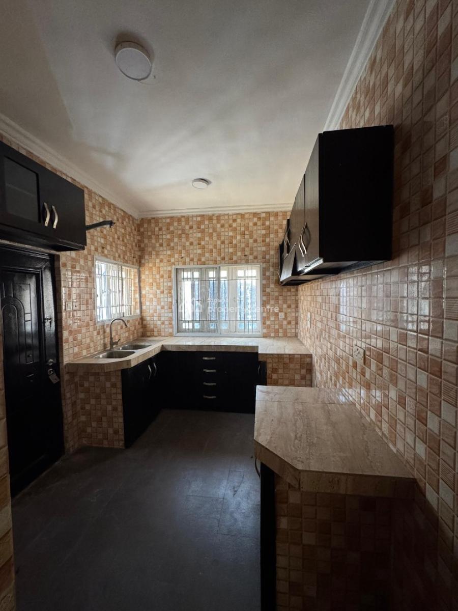 2-bedroom Apartment, Lekki Phase 1, Lekki, Lagos, Flat / Apartment for Rent
