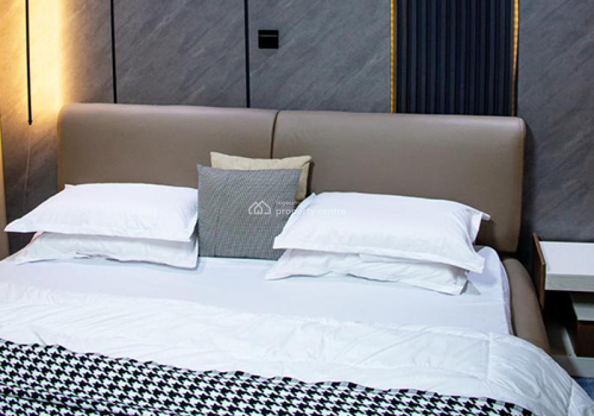 Grab Thís Awoof Mouth Watering Offer Furnished 1bedoom Flat Ologolo Le, Ologolo, Lekki, Lagos, Mini Flat (room and Parlour) for Sale