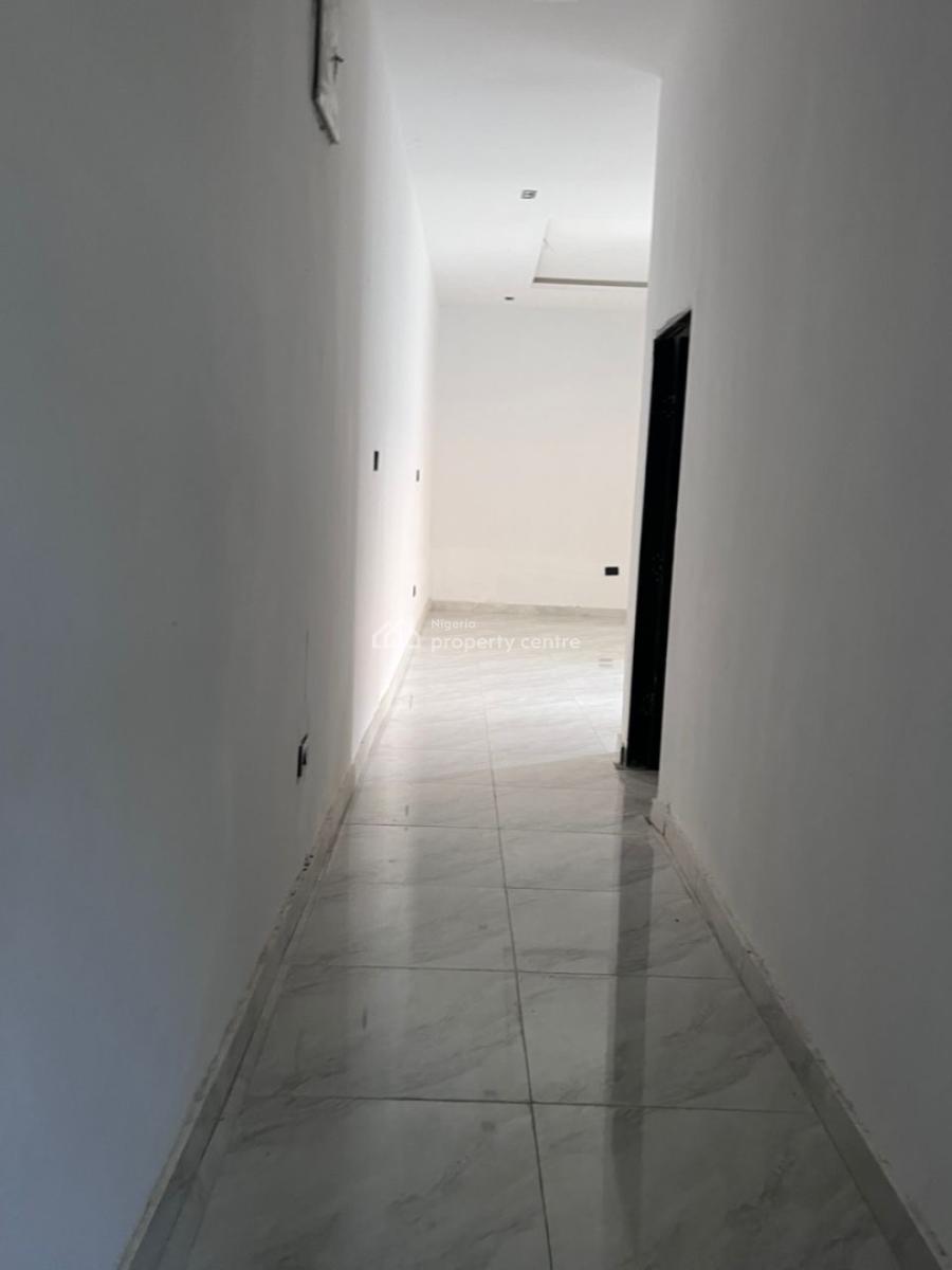 Massive 2-bedroom Apartment, Sangotedo, Ajah, Lagos, Flat / Apartment for Rent