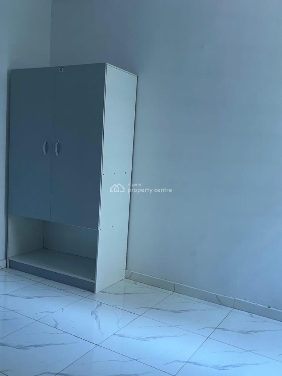 Massive 2-bedroom Apartment, Sangotedo, Ajah, Lagos, Flat / Apartment for Rent