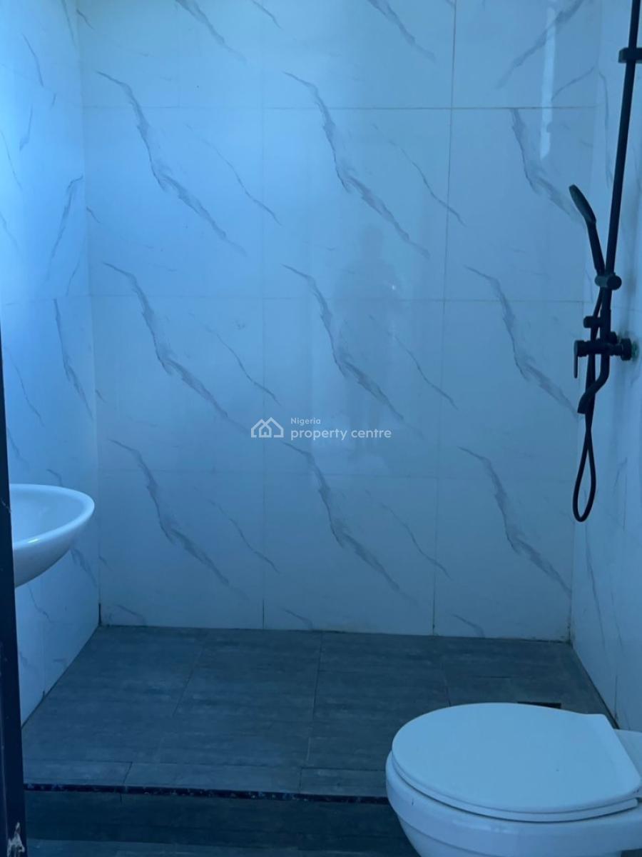 Massive 2-bedroom Apartment, Sangotedo, Ajah, Lagos, Flat / Apartment for Rent