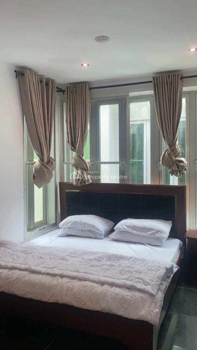 Tastefully Finished to Expartriates Standard 4 Bedroom Terrace House W, Lekki Phase 1, Lekki, Lagos, Terraced Duplex for Rent