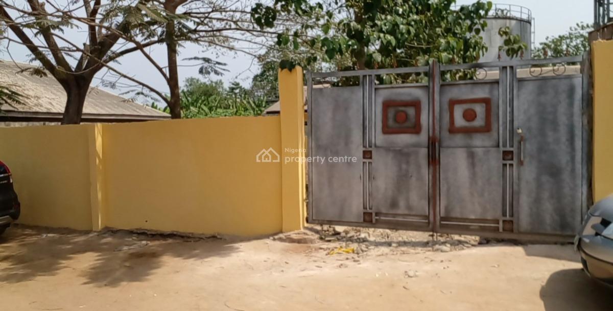 Fenced and Gated House  with Big Compound Suitable for Business Use, Shobaloju Close, T-junction, Oloja Estate, Epe, Lagos, Detached Bungalow for Rent