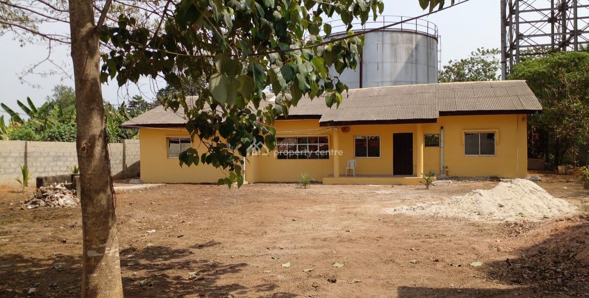 Fenced and Gated House  with Big Compound Suitable for Business Use, Shobaloju Close, T-junction, Oloja Estate, Epe, Lagos, Detached Bungalow for Rent