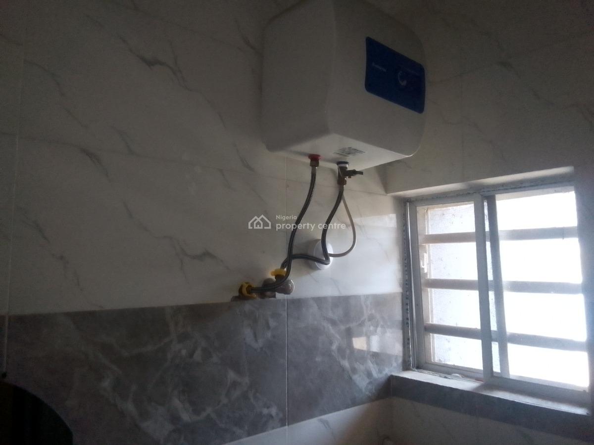 Spacious Luxury 2 Bedroom Flat with Excellent Features, Greenland Estate, Ogombo, Ajah, Lagos, Flat / Apartment for Rent