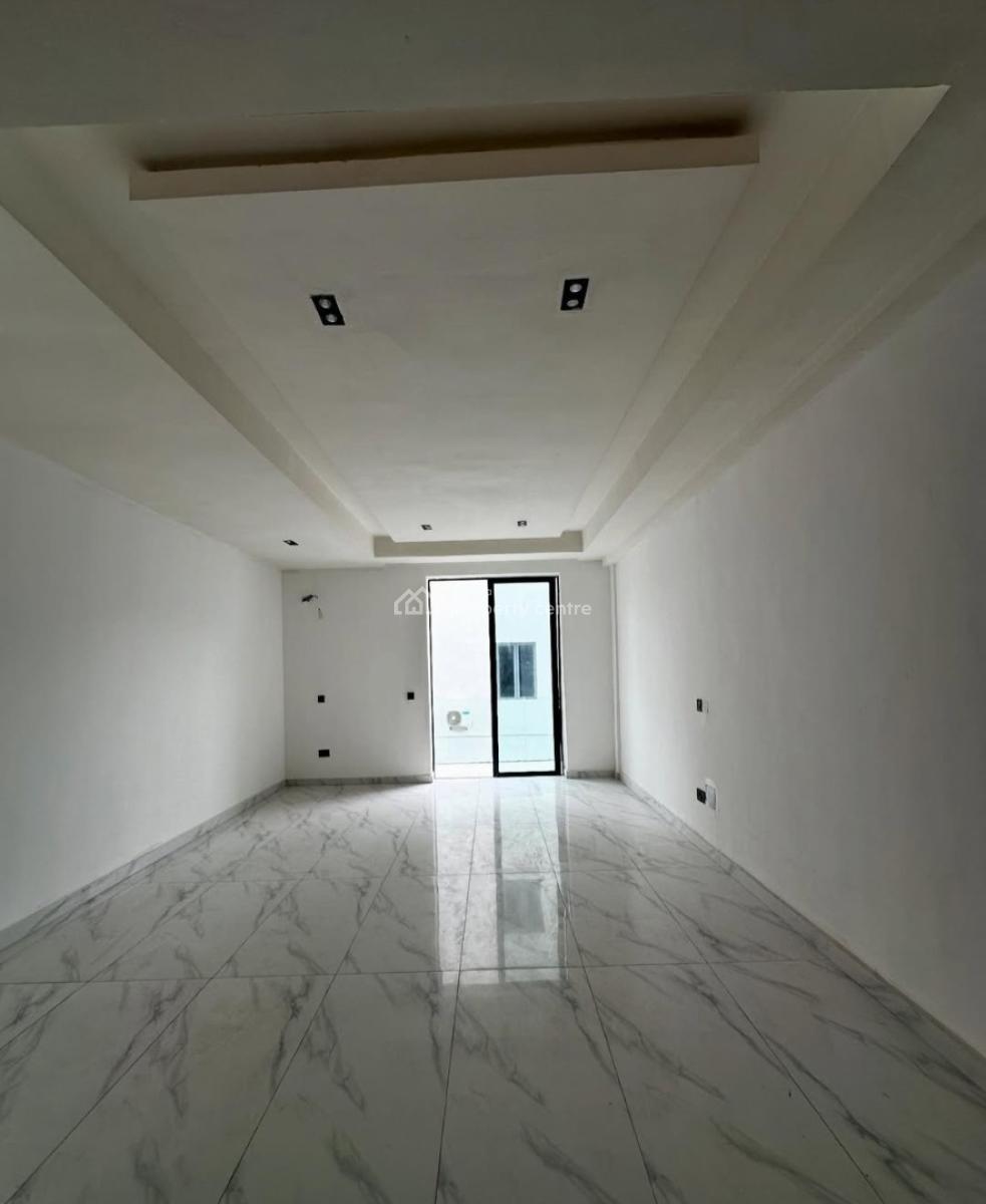 Serviced with 24/7 Power Supply 2 Bedroom En-suite Flat with an Open F, Ikate Elegushi, Lekki, Lagos, Flat / Apartment for Rent