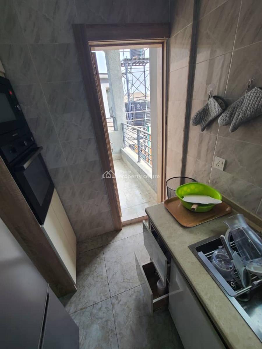 a Spacious 2 Bedroom Apartment, Conservation Road Chevron, Lekki, Lagos, Flat / Apartment for Rent