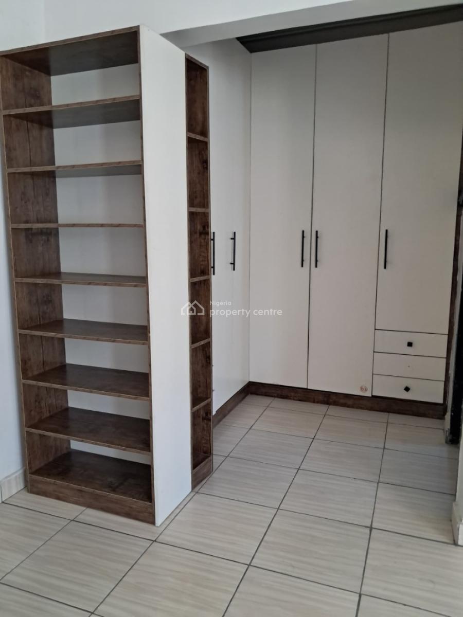 Relatively New 3-bedroom Terrace Duplex, Abrahamadesanya Ajah, Ajah, Lagos, Terraced Duplex for Rent