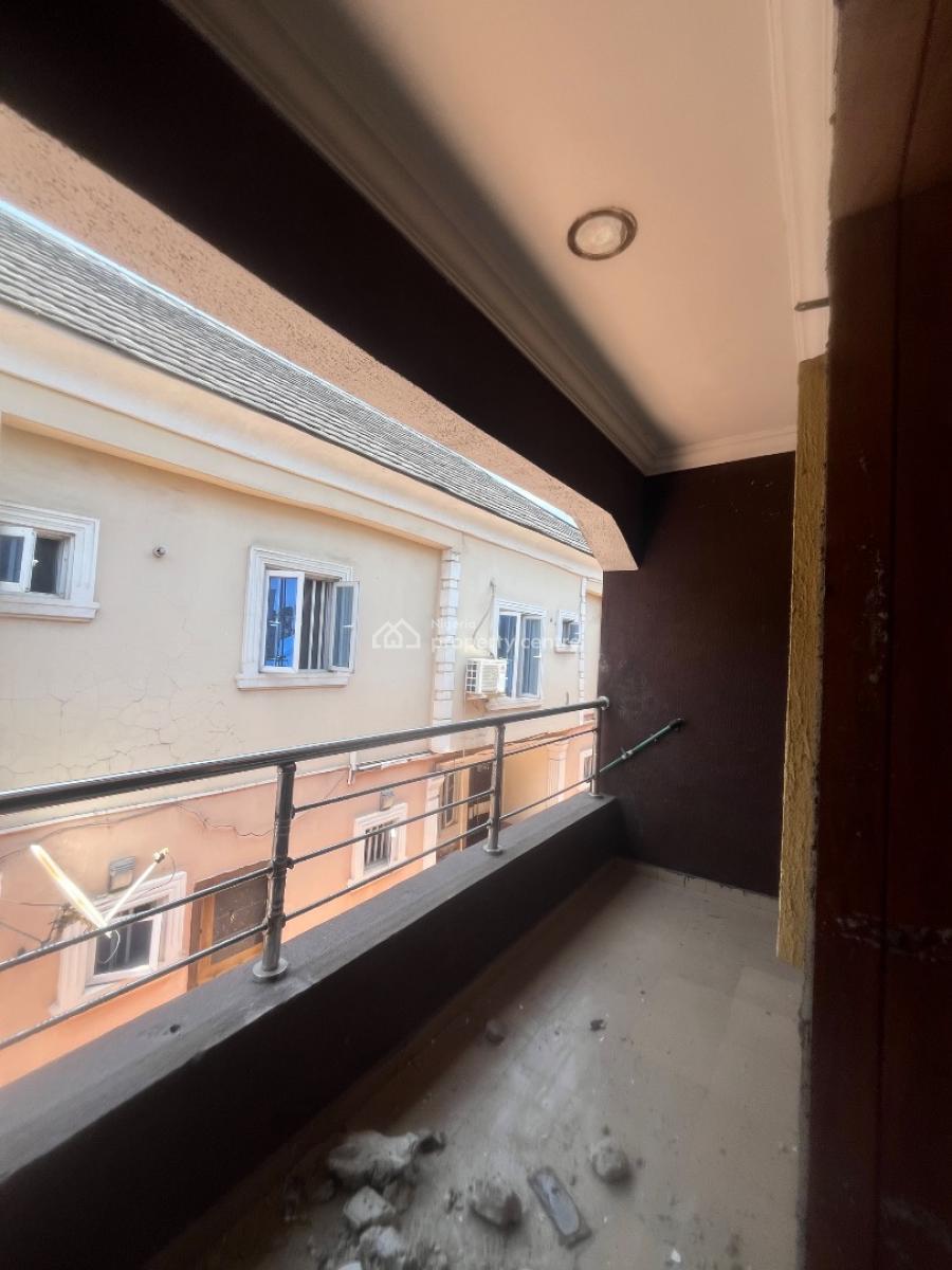 Clean Renovated 2 Bedroom Flat Upstairs and Downstairs, Mobil Road Ilaje, Ajah, Lagos, Flat / Apartment for Rent