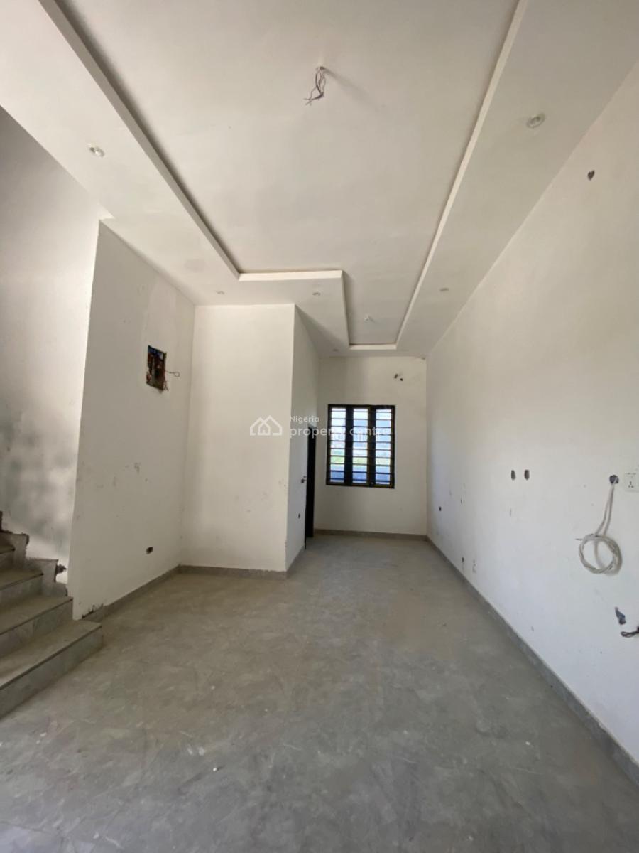 4 Bedroom Terrace, Orchid Road, Lekki, Lagos, Terraced Duplex for Sale