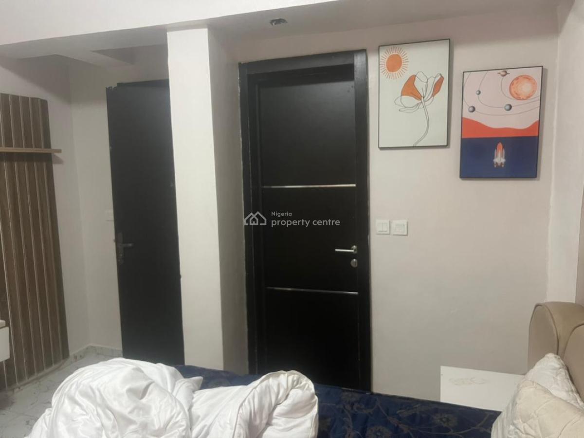 Luxury 1 Bedroom Apartment; Mini Flat, Lekki Phase 1, Lekki, Lagos, Mini Flat (room and Parlour) for Rent