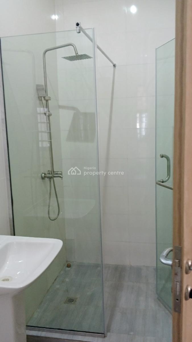 Luxury 2bedroom Flat, Lekki Scheme 2 Estate Abraham Adesanya Ajah, Lekki Phase 2, Lekki, Lagos, Flat / Apartment for Sale