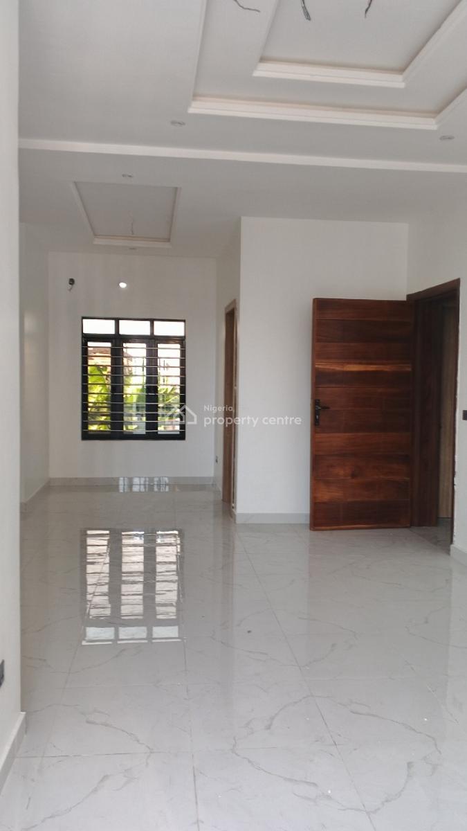 Luxury 2bedroom Flat, Lekki Scheme 2 Estate Abraham Adesanya Ajah, Lekki Phase 2, Lekki, Lagos, Flat / Apartment for Sale